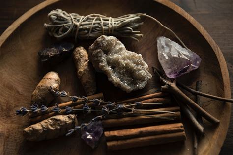 Amplify Your Magic: Organizing Your Folk Magic Practice for a Magical Year in 2023
